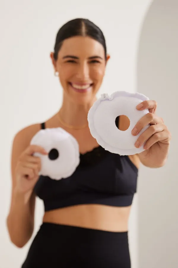 Par de rosquinhas de amamentação para aliviar dor e sensibilidade nos seios