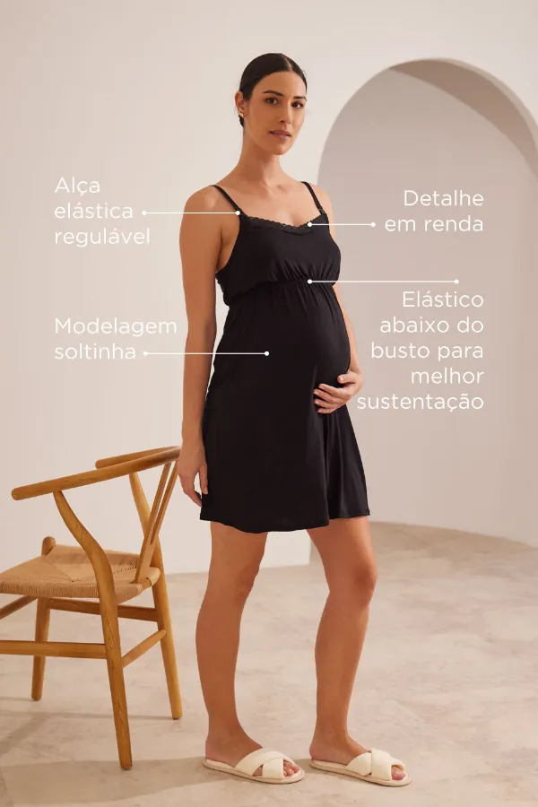 Camisola para gestante com abertura para amamentação e alça ajustável facilitando o acesso ao peito
